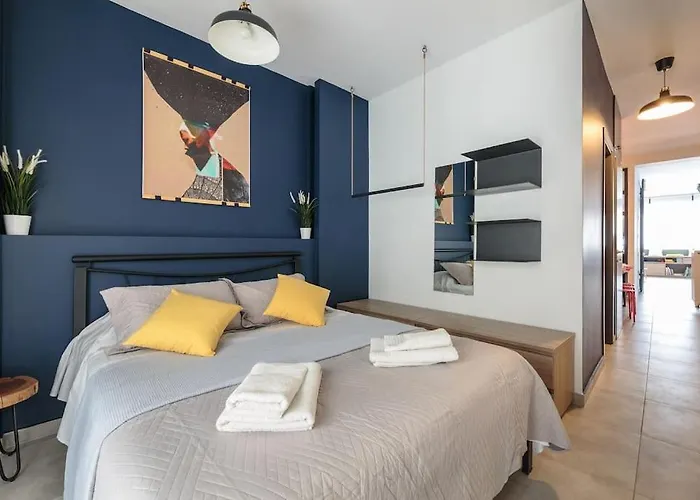 Cinema At The Center Of Appartement *